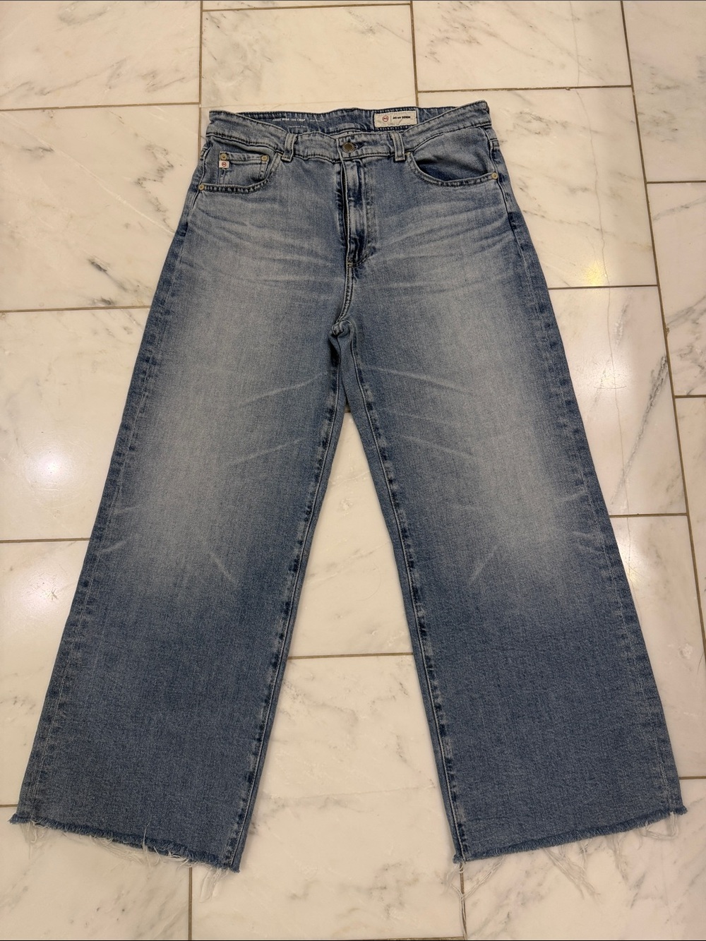 AG Saige Wide Leg Crop Jeans